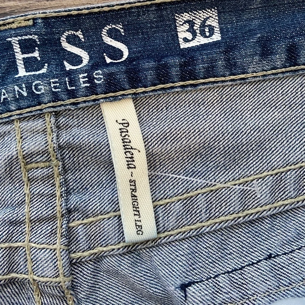 Guess Pasadena Men's Straight Leg Jeans Size 36 Distressed Flap Pockets Blue